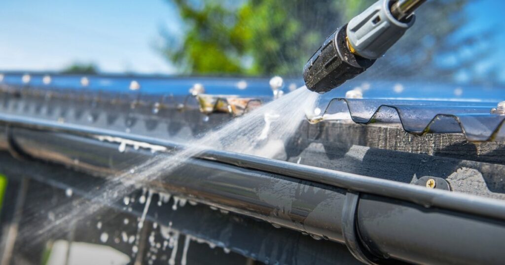 Benefits of Routine Gutter Cleaning